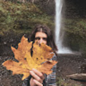 Meet your Posher, Korina